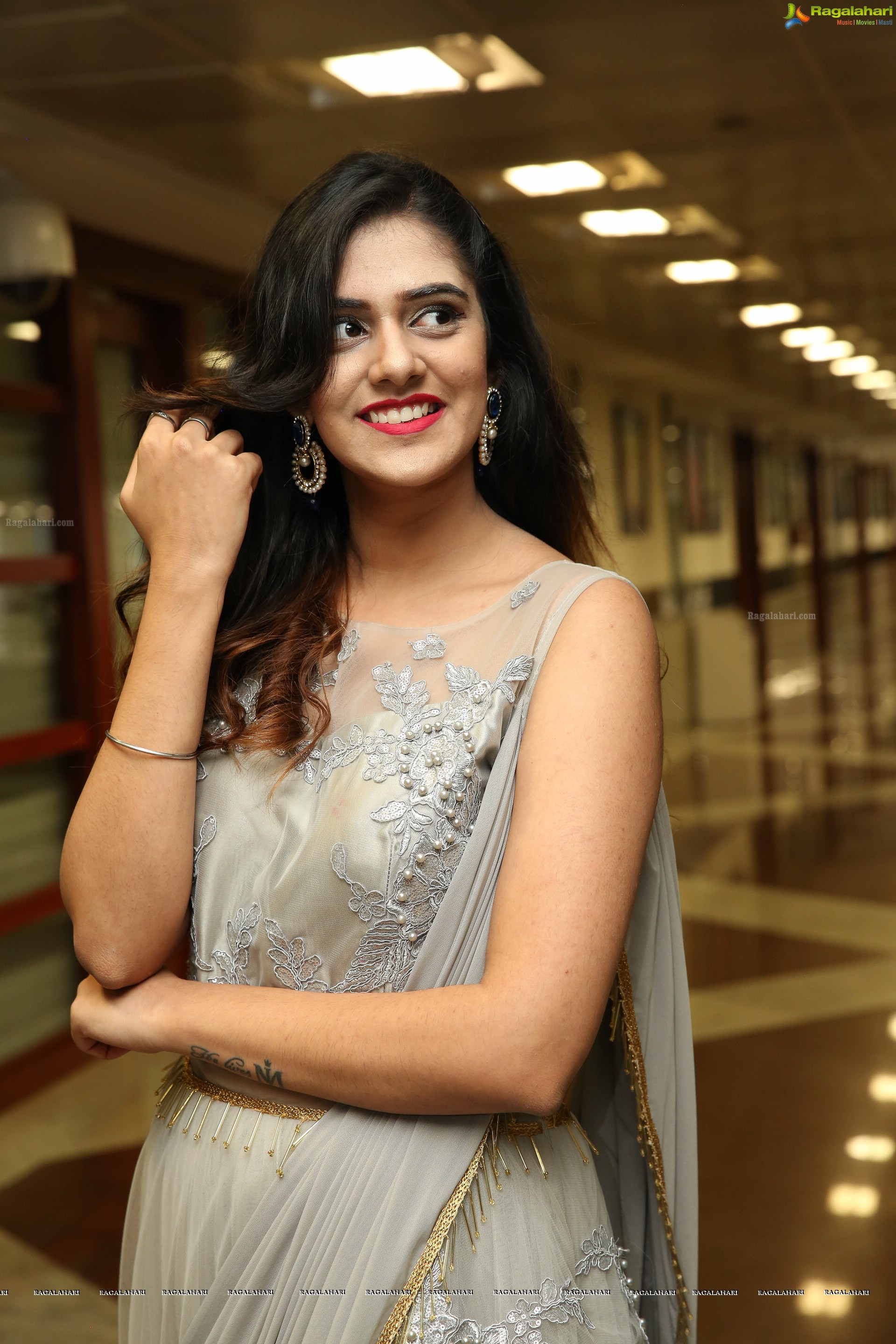 Kritya Sudha Karda @ Hi-Life Hi-End Fashion Show & Grand Curtain Raiser - HD Gallery