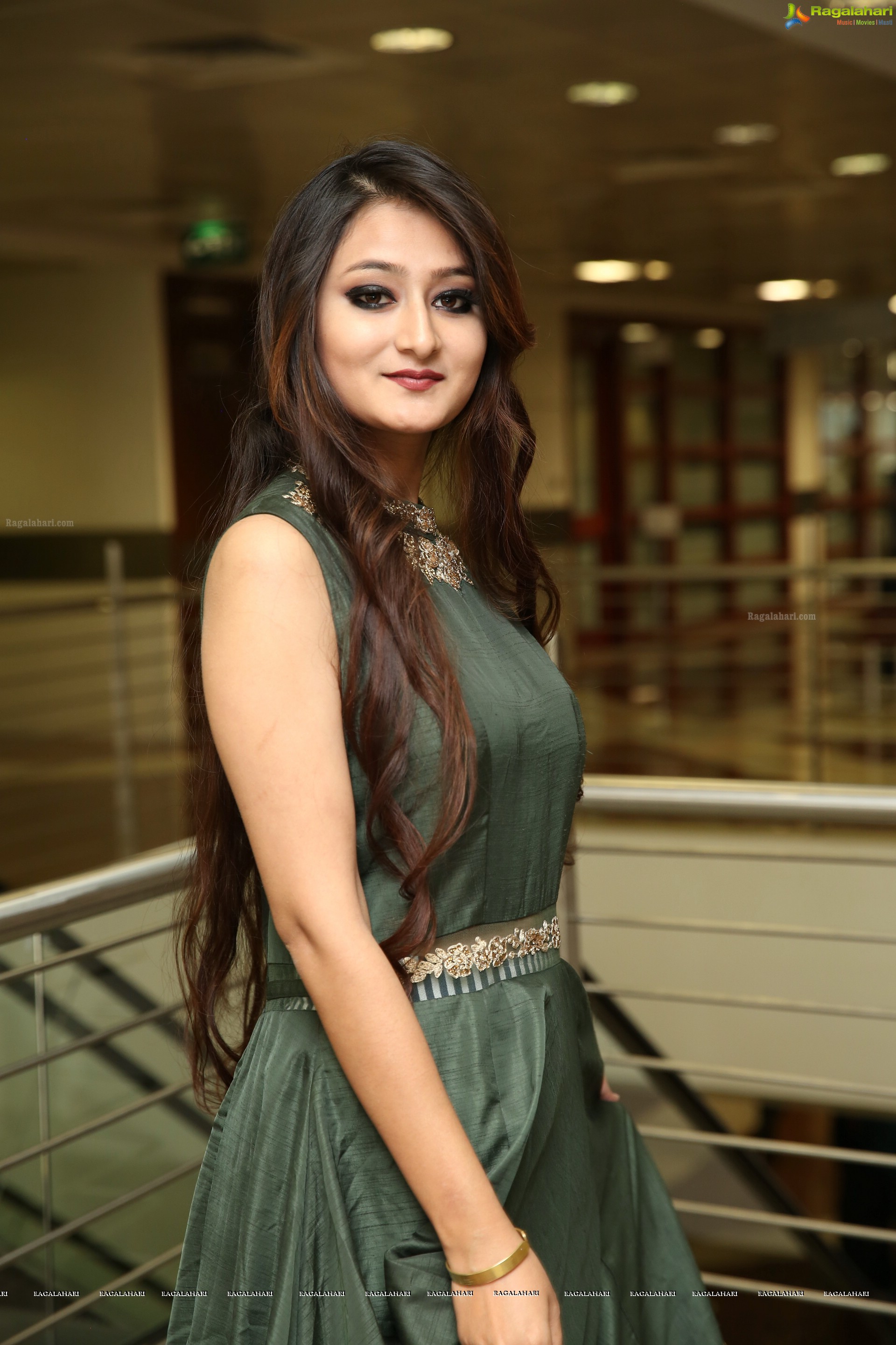 Nilofer Haidry @ Hi-Life Hi-End Fashion Show & Grand Curtain Raiser - HD Gallery