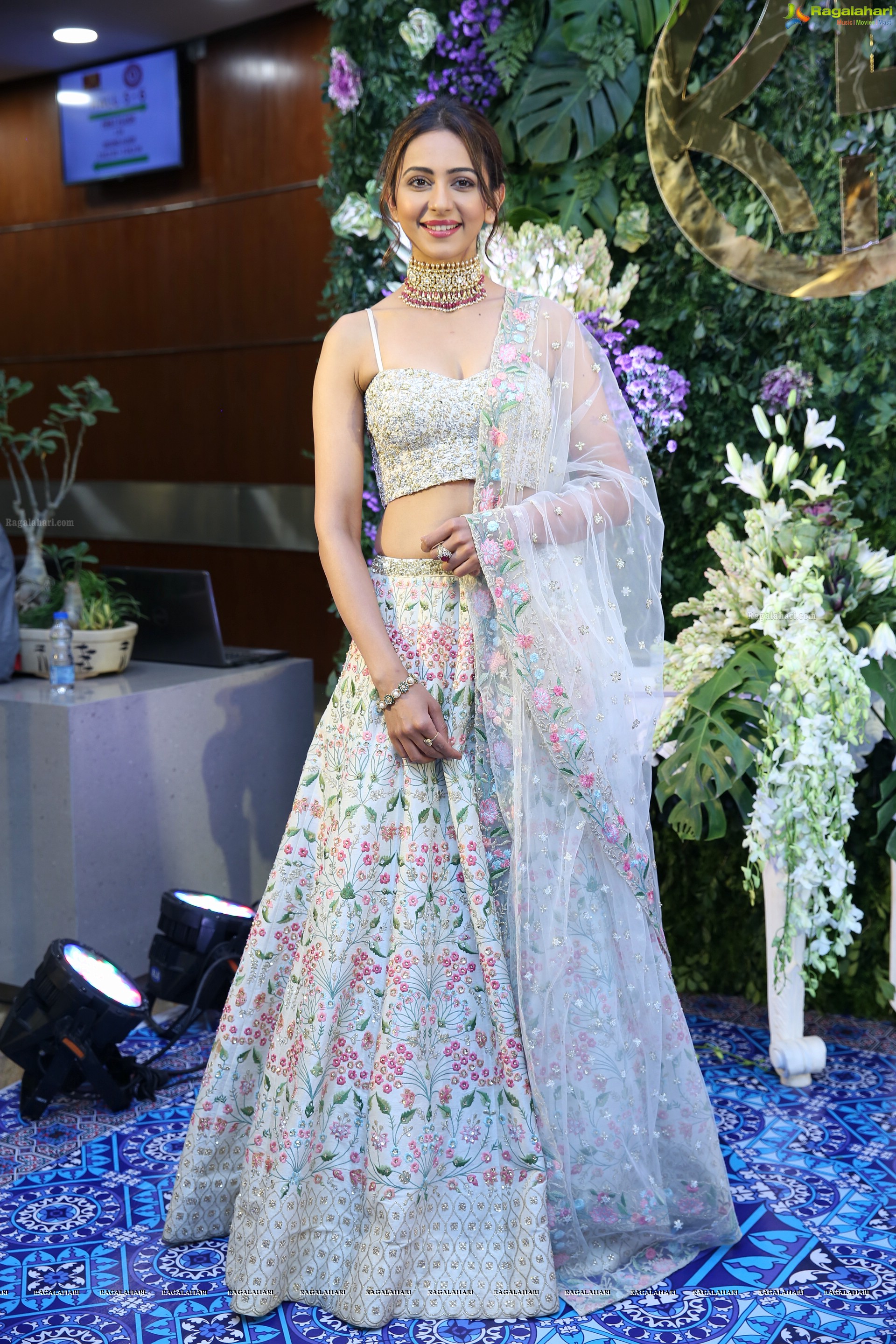 Rakul Preet Singh @ Saina Nehwal - P Kashyap's Wedding Reception  - HD Gallery