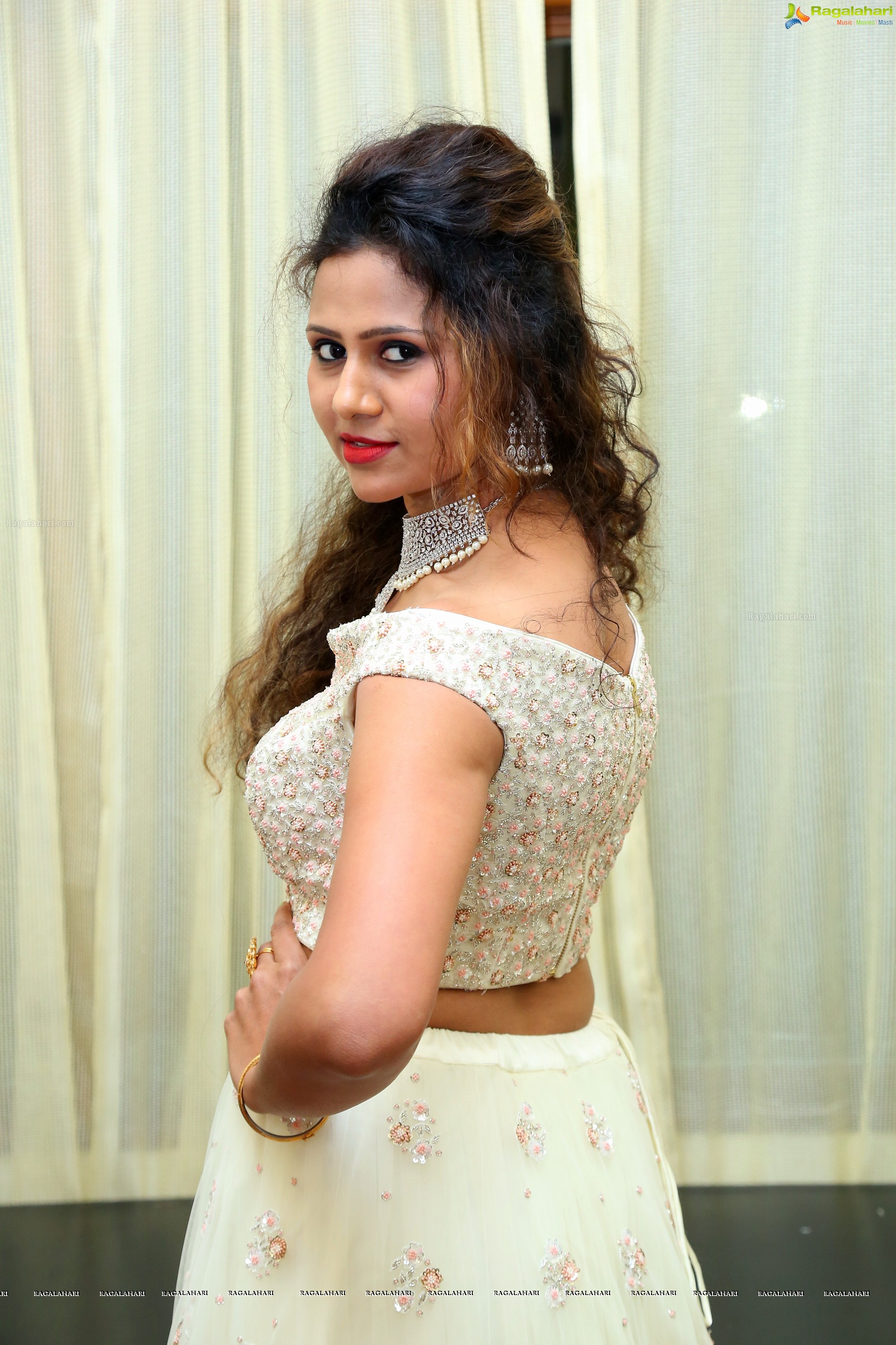 Shweta Upparpalli @ Mithra Couture Fashion Show - HD Gallery