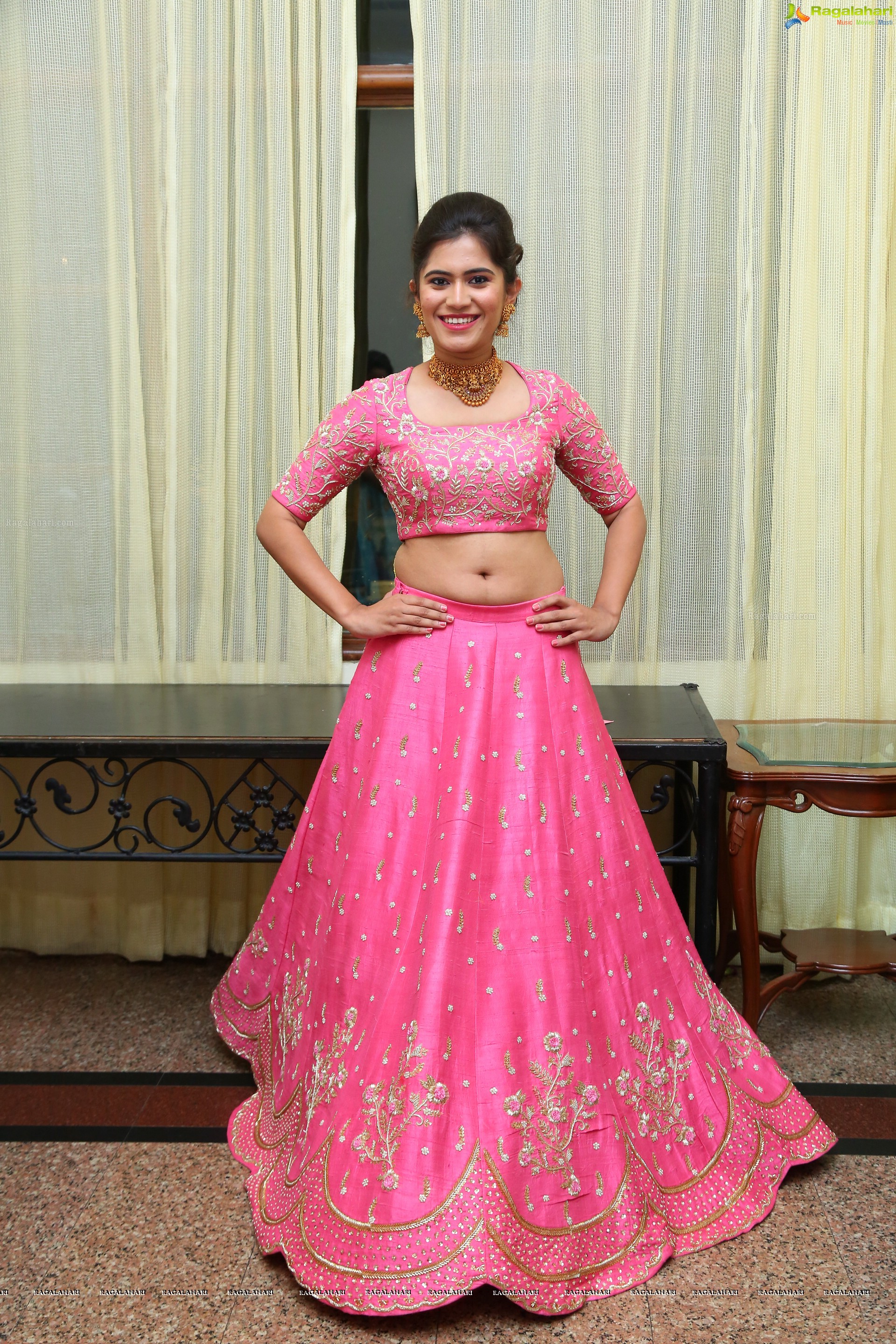 Tara Chowdary @ Mithra Couture Fashion Show - HD Gallery