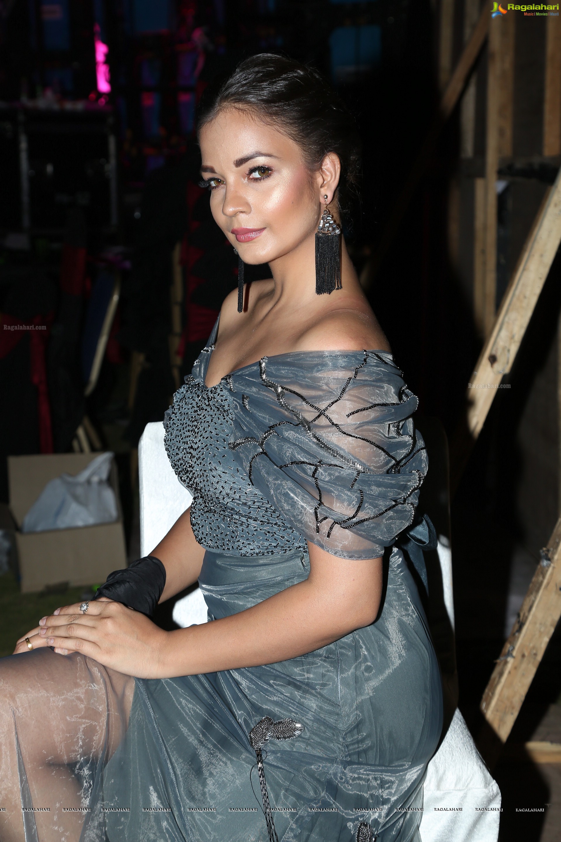 Veena @ Indywood Film Carnival Fashion Show - HD Gallery