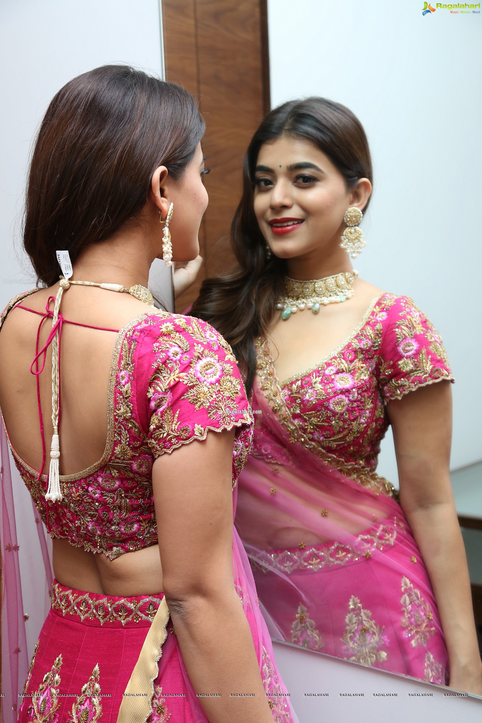 Yamini Bhaskar (High Definition Photos) @ Pret & Bridal Collection launch