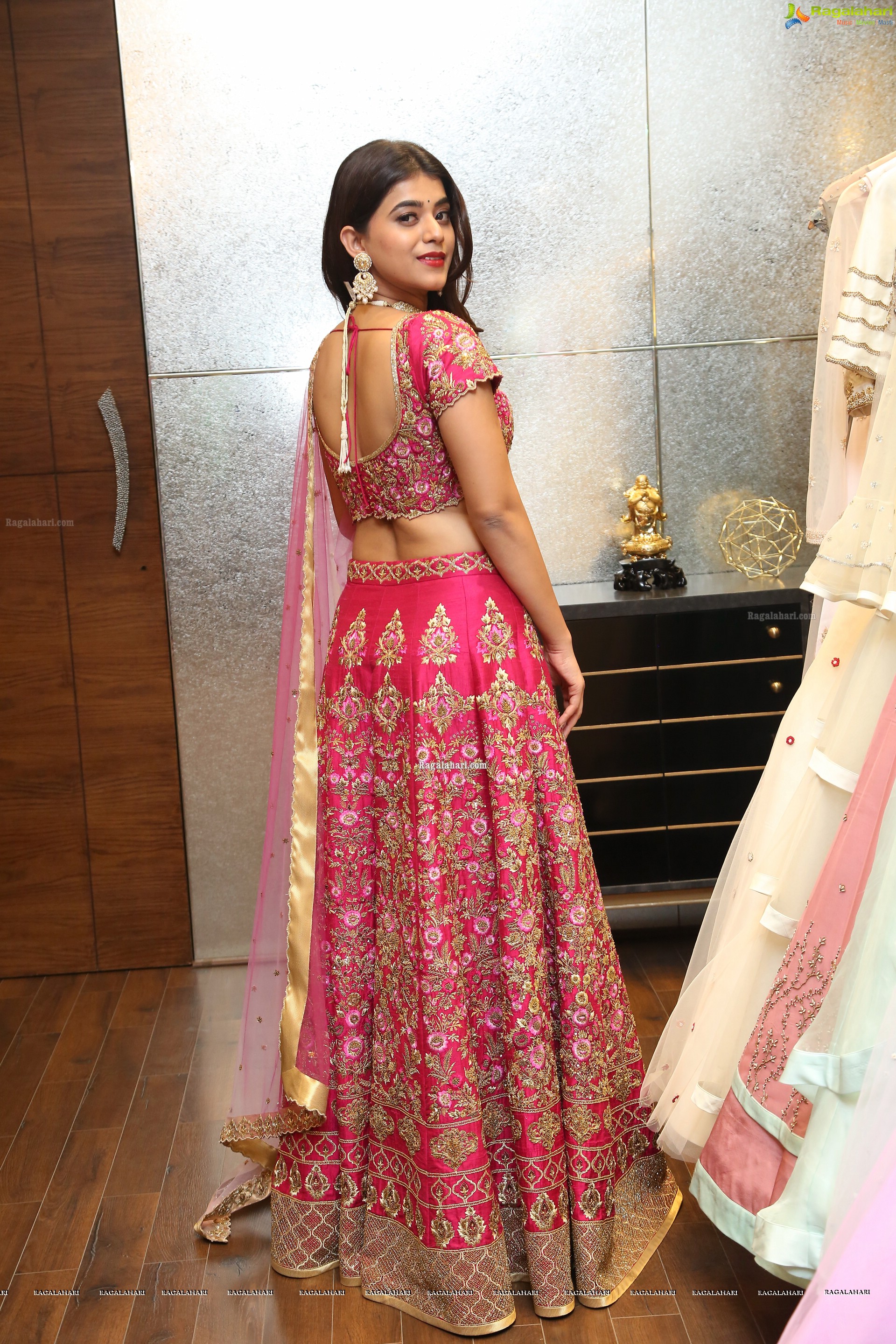 Yamini Bhaskar (High Definition Photos) @ Pret & Bridal Collection launch