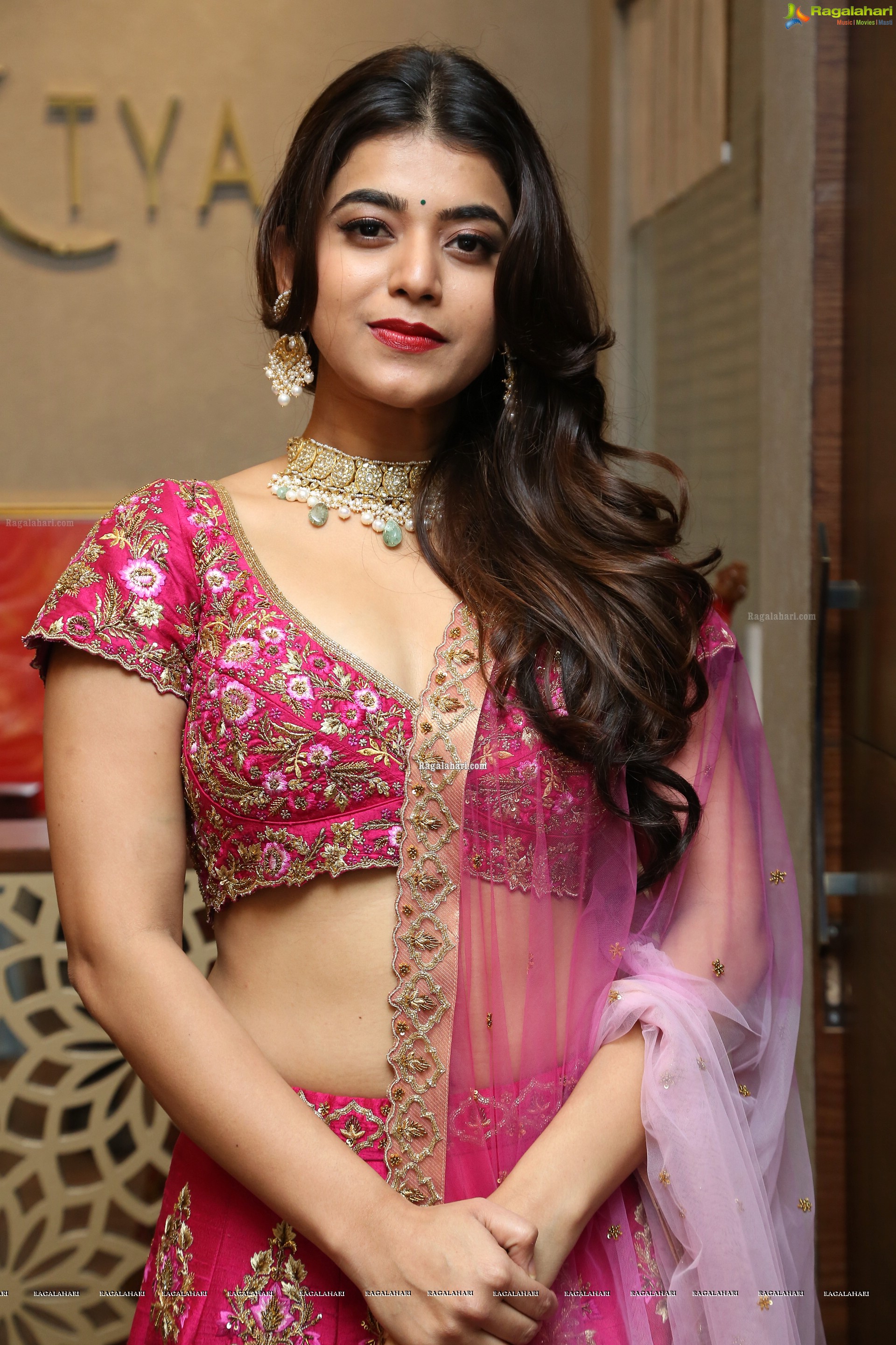 Yamini Bhaskar (High Definition Photos) @ Pret & Bridal Collection launch