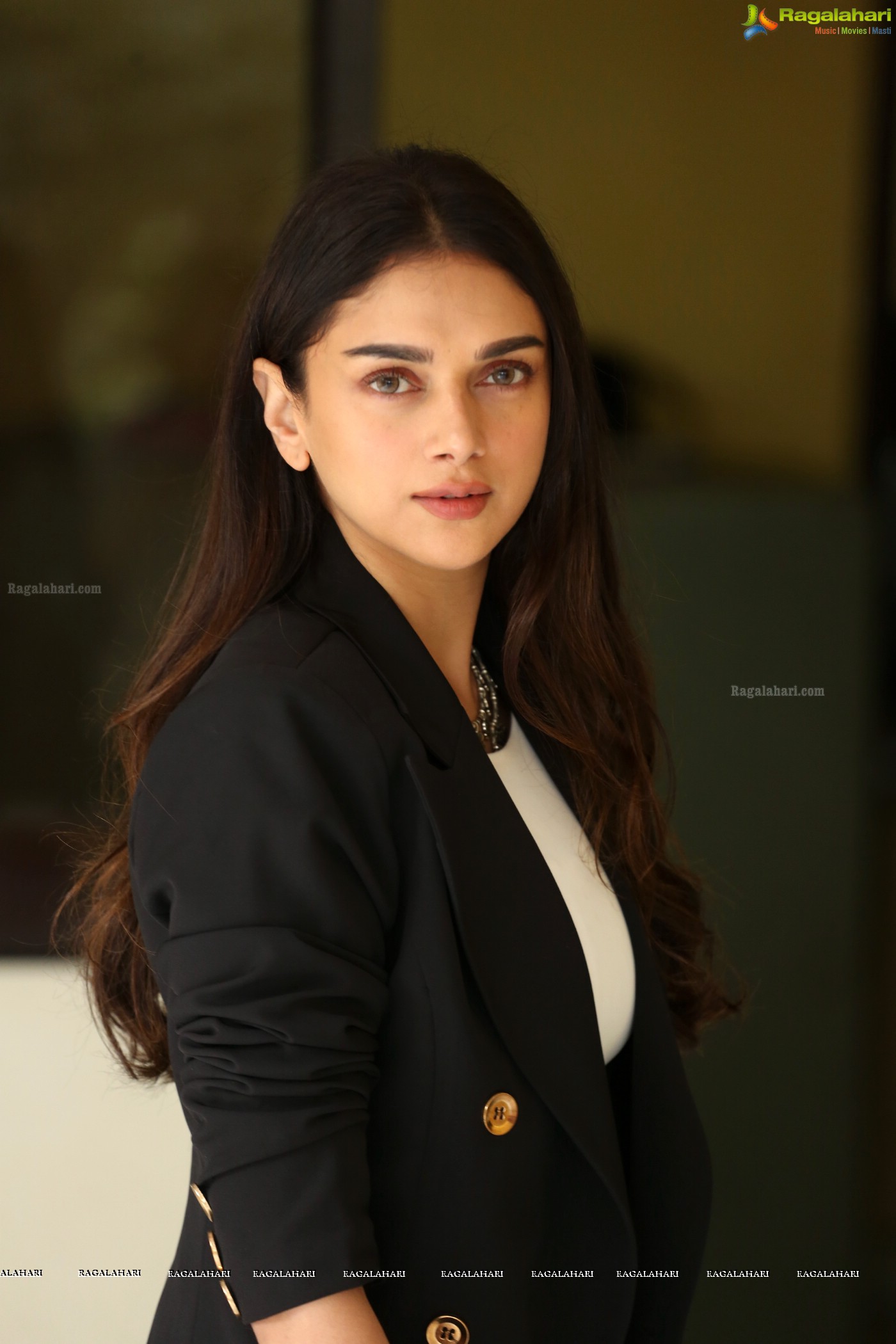 Aditi Rao Hydari (Hi-Resolution Posters) @ Antariksham 9000 KMPH Interview