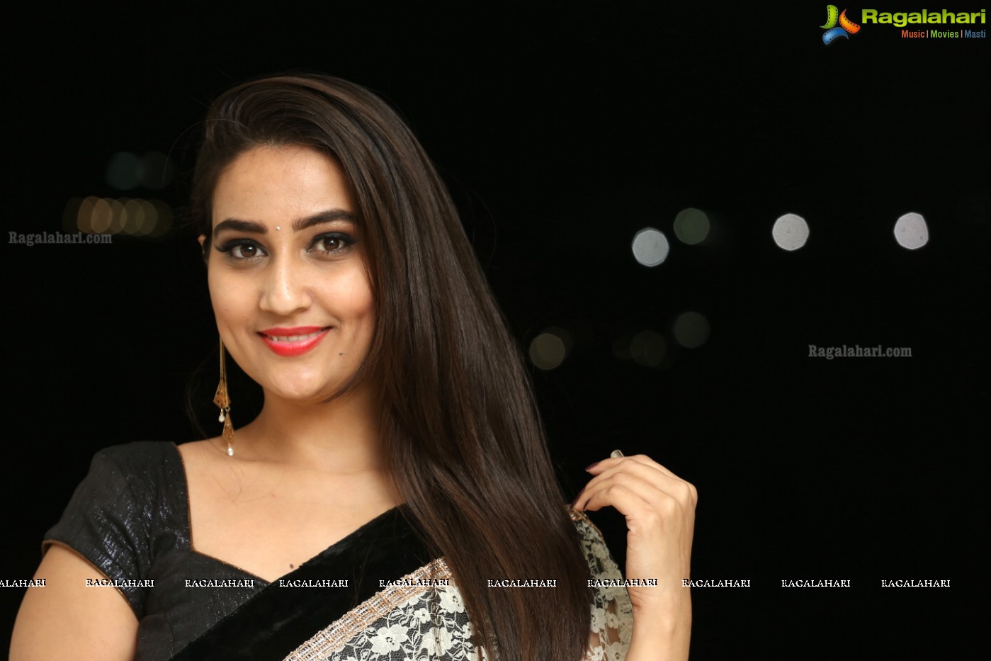 Manjusha (Hi-Resolution Posters) @ Shubhalekha+lu Press Meet