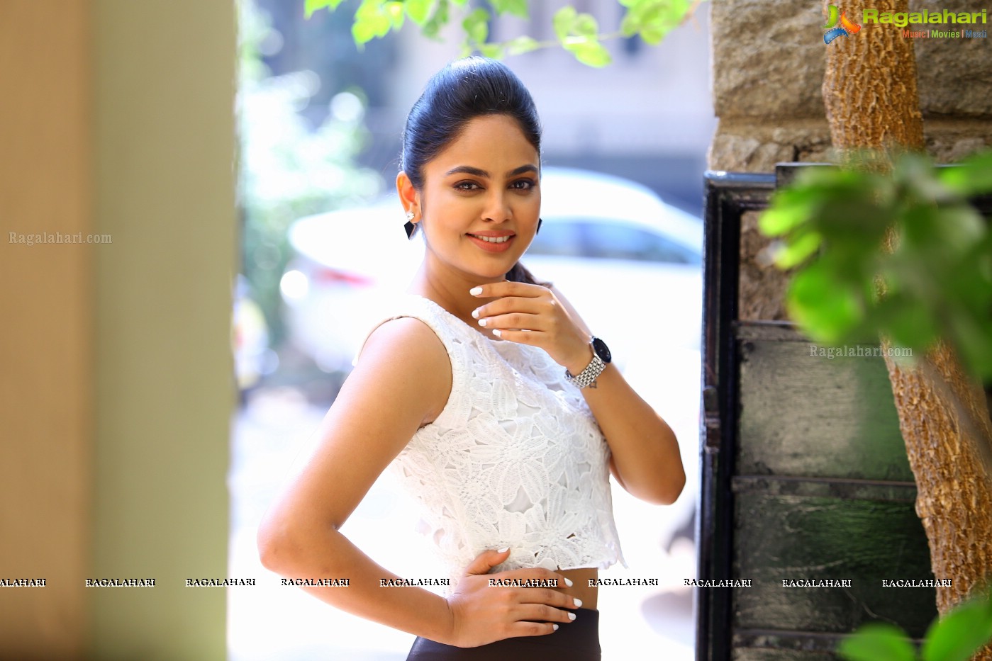 Nandita Swetha (Hi-Resolution Posters) @ Bluff Master Interview