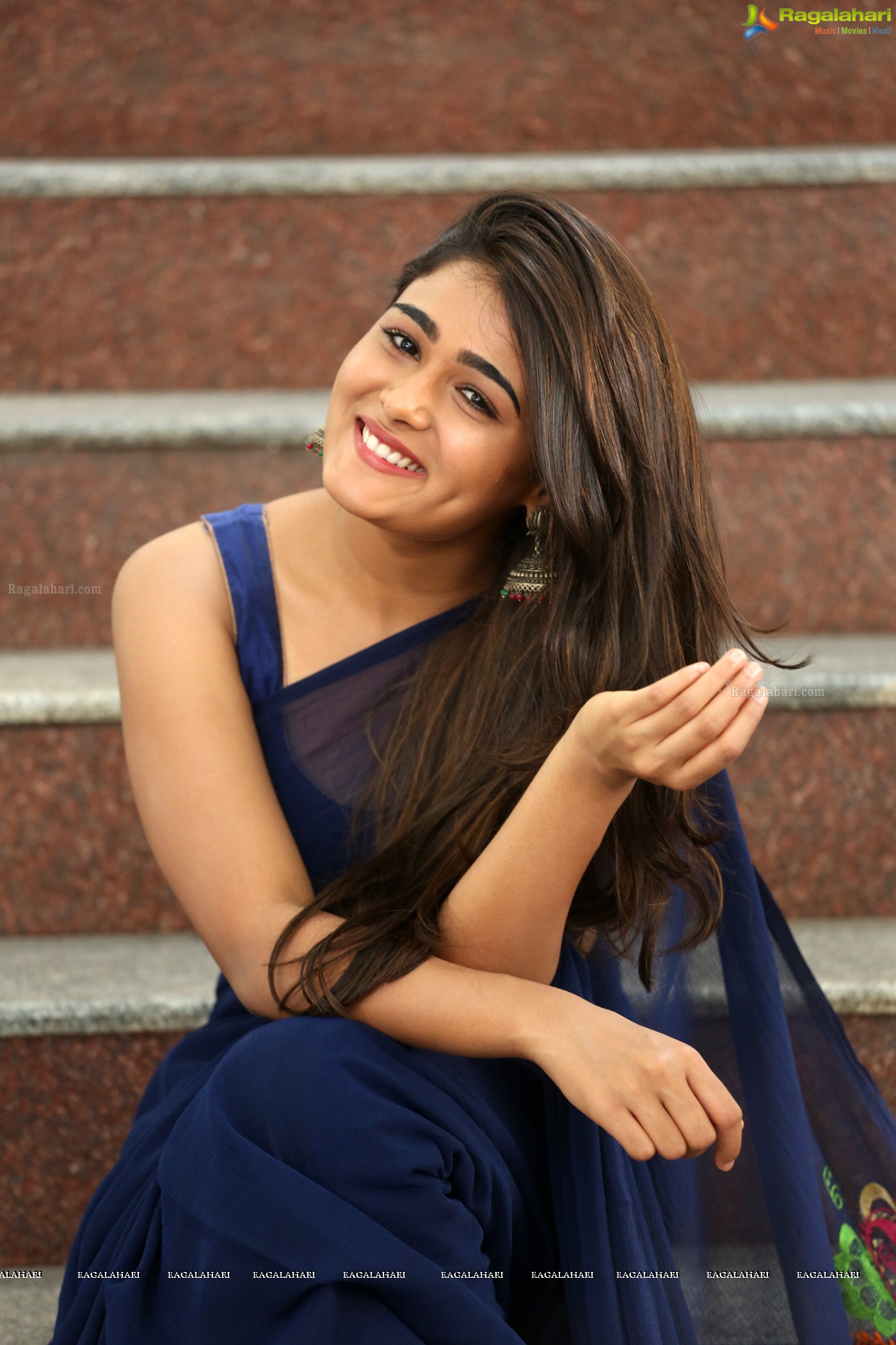 Shalini Pandey (Posters) @ Jwala Movie Muhurat