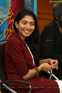 Sai Pallavi @ Padi Padi Leche Manasu Interview