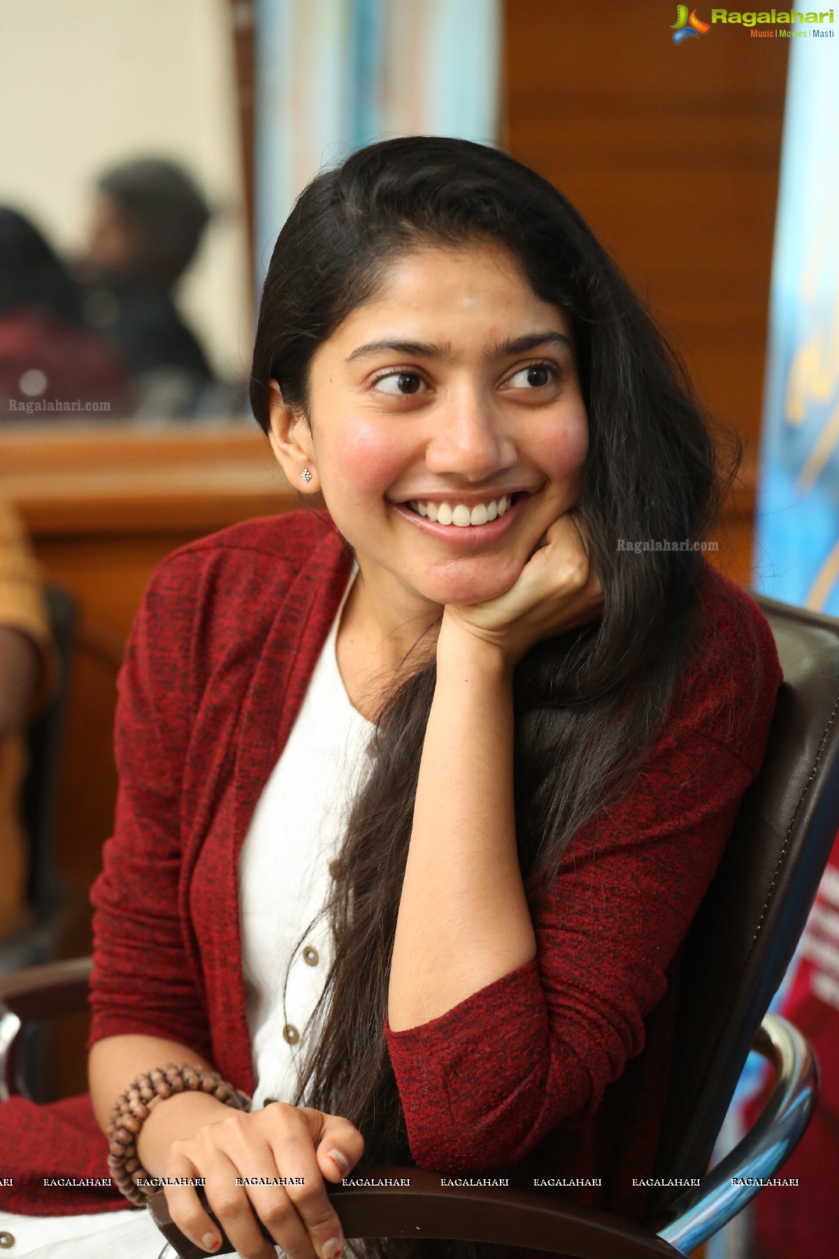 Sai Pallavi @ Padi Padi Leche Manasu Interview