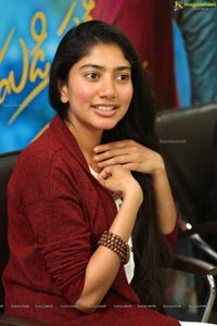 Sai Pallavi @ Padi Padi Leche Manasu Interview