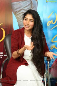 Sai Pallavi @ Padi Padi Leche Manasu Interview