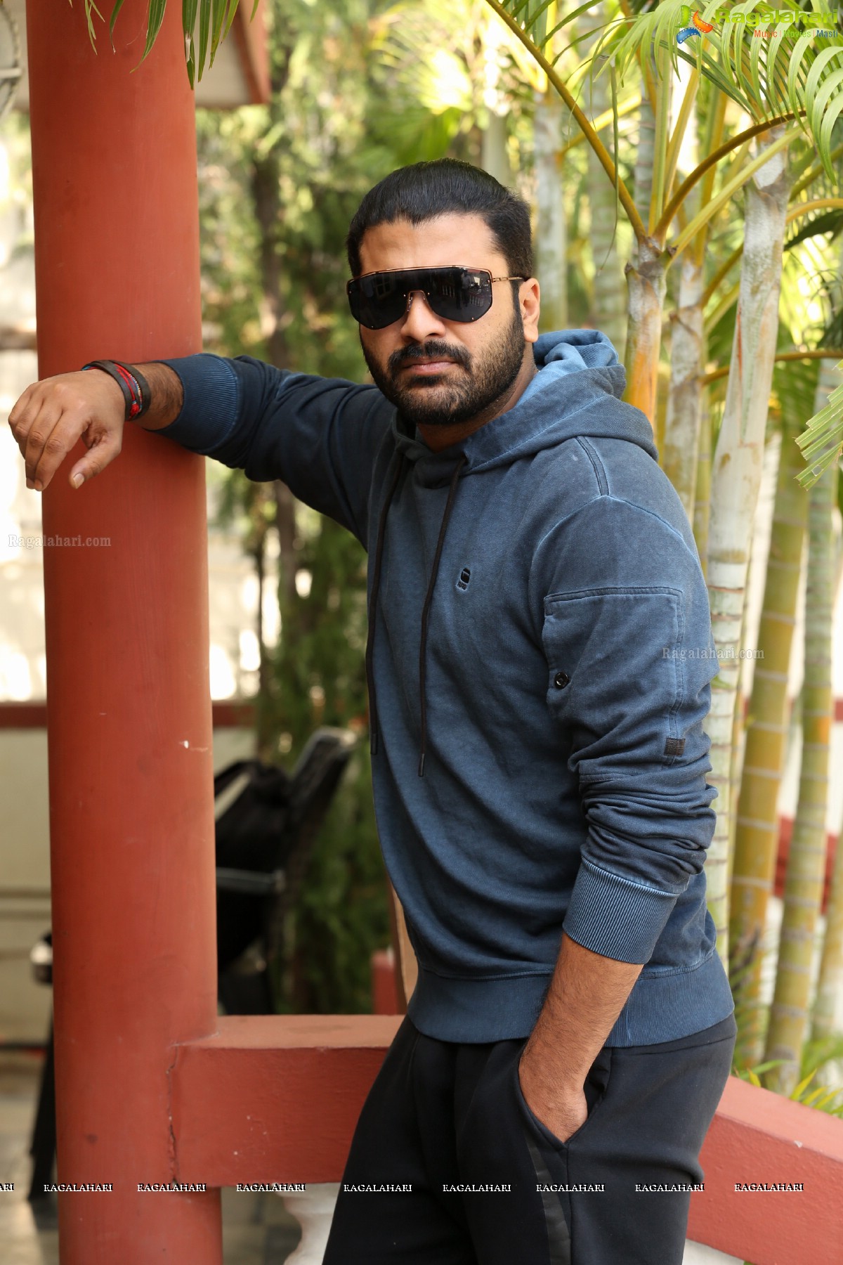 Sharwanand @ Padi Padi Leche Manasu Interview