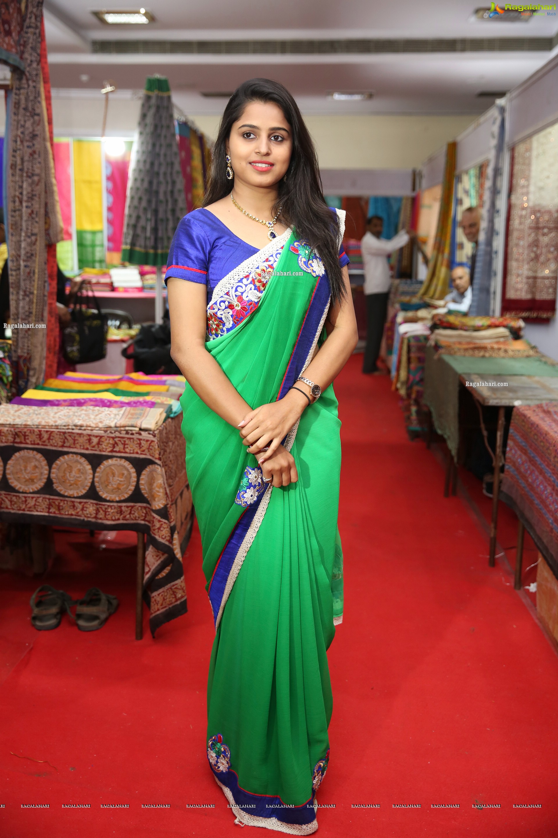 Alka Rathore at Indian Silk Expo Launch at TTD Kalyana Mandapam - HD Gallery