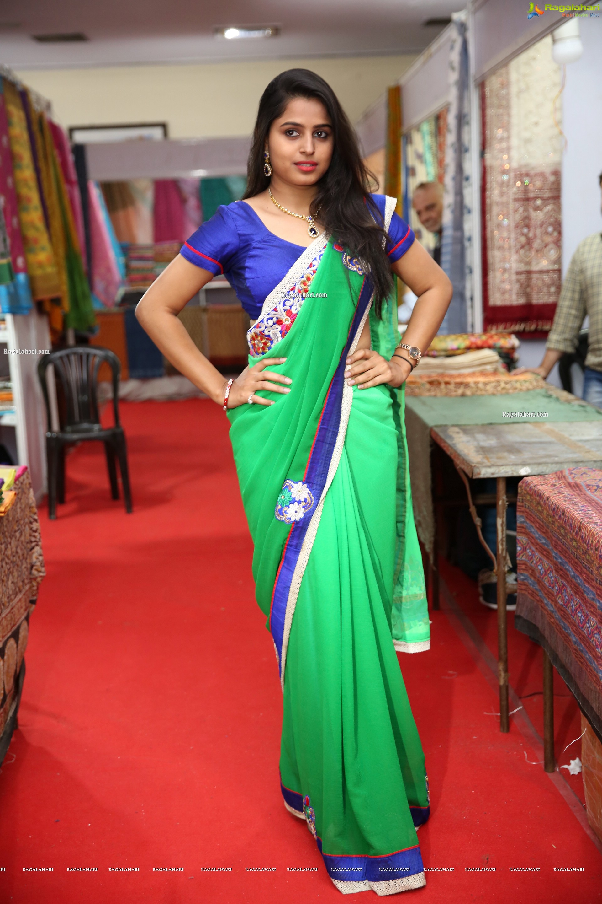 Alka Rathore at Indian Silk Expo Launch at TTD Kalyana Mandapam - HD Gallery