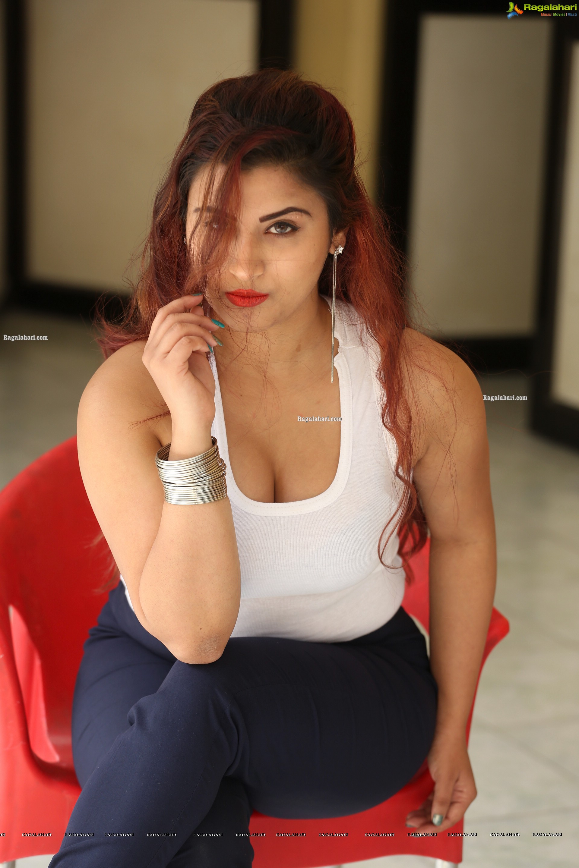 Gunnjan Aras at Wife,I Movie Press Meet (High Definition Photos)