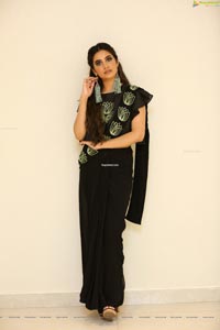 Jahnavi Rao at Atelier Fashion Showcase