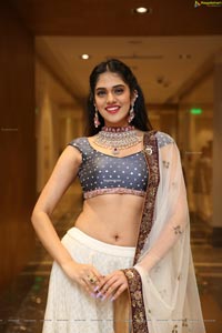 Kritya Sudha at UE The Jewellery Expo Fashion Show