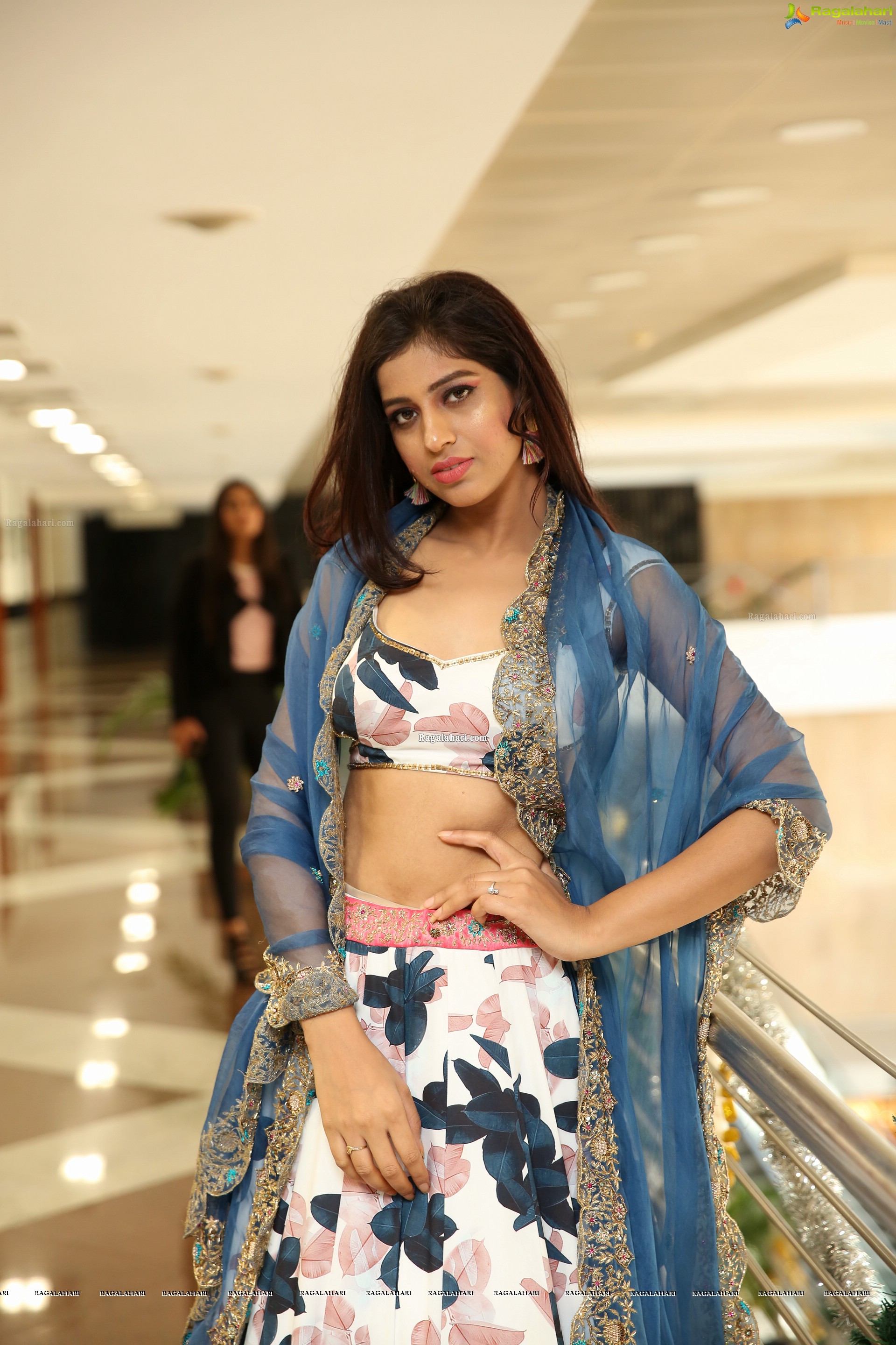 Naziya Khan at Hi-Life Exhibition Fashion Show & Grand Curtain Raiser - HD Gallery