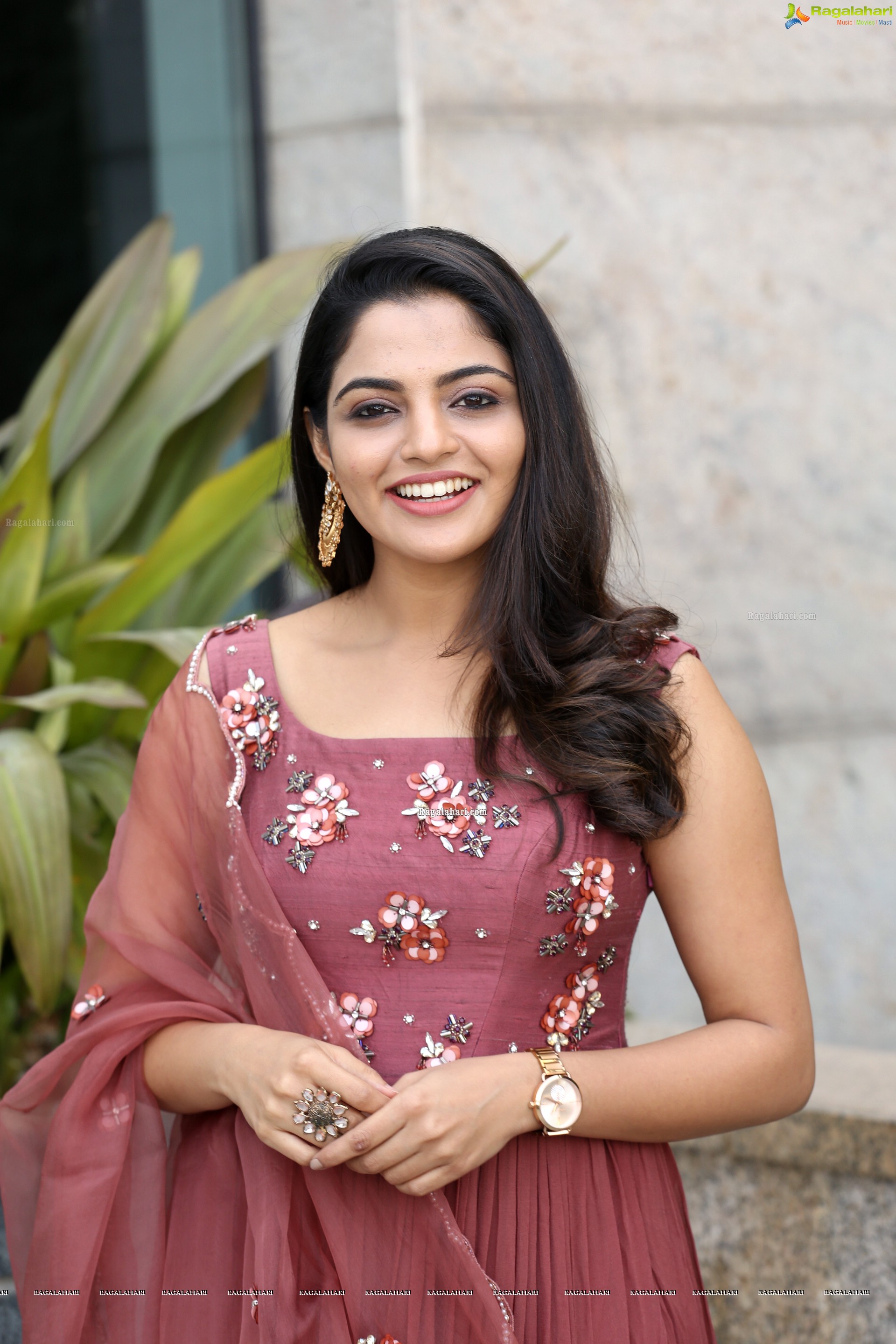 Nikhila Vimal at Donga Movie Interview - HD Gallery