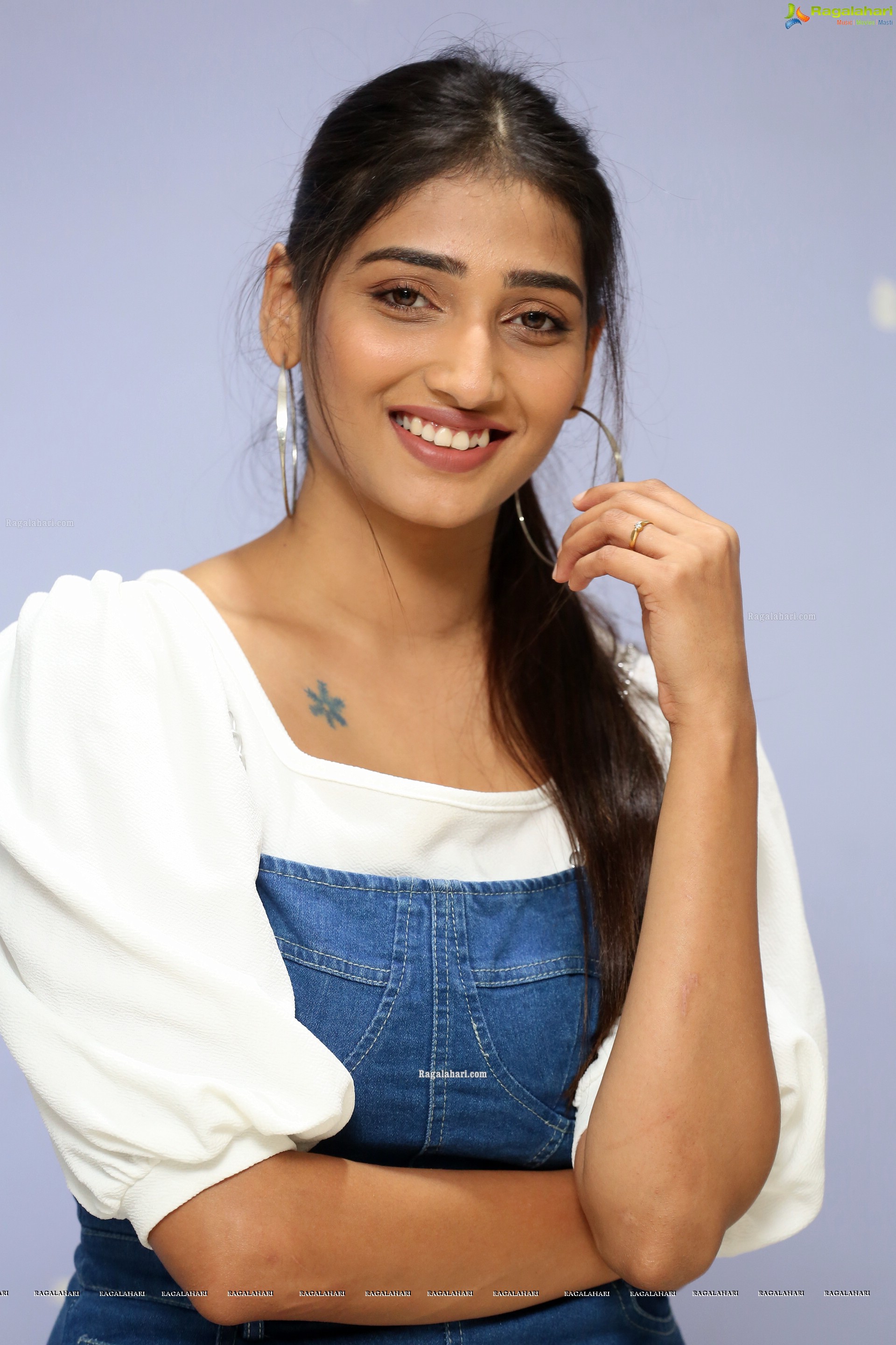 Priya Vadlamani at College Kumar Movie Teaser Launch - HD Gallery