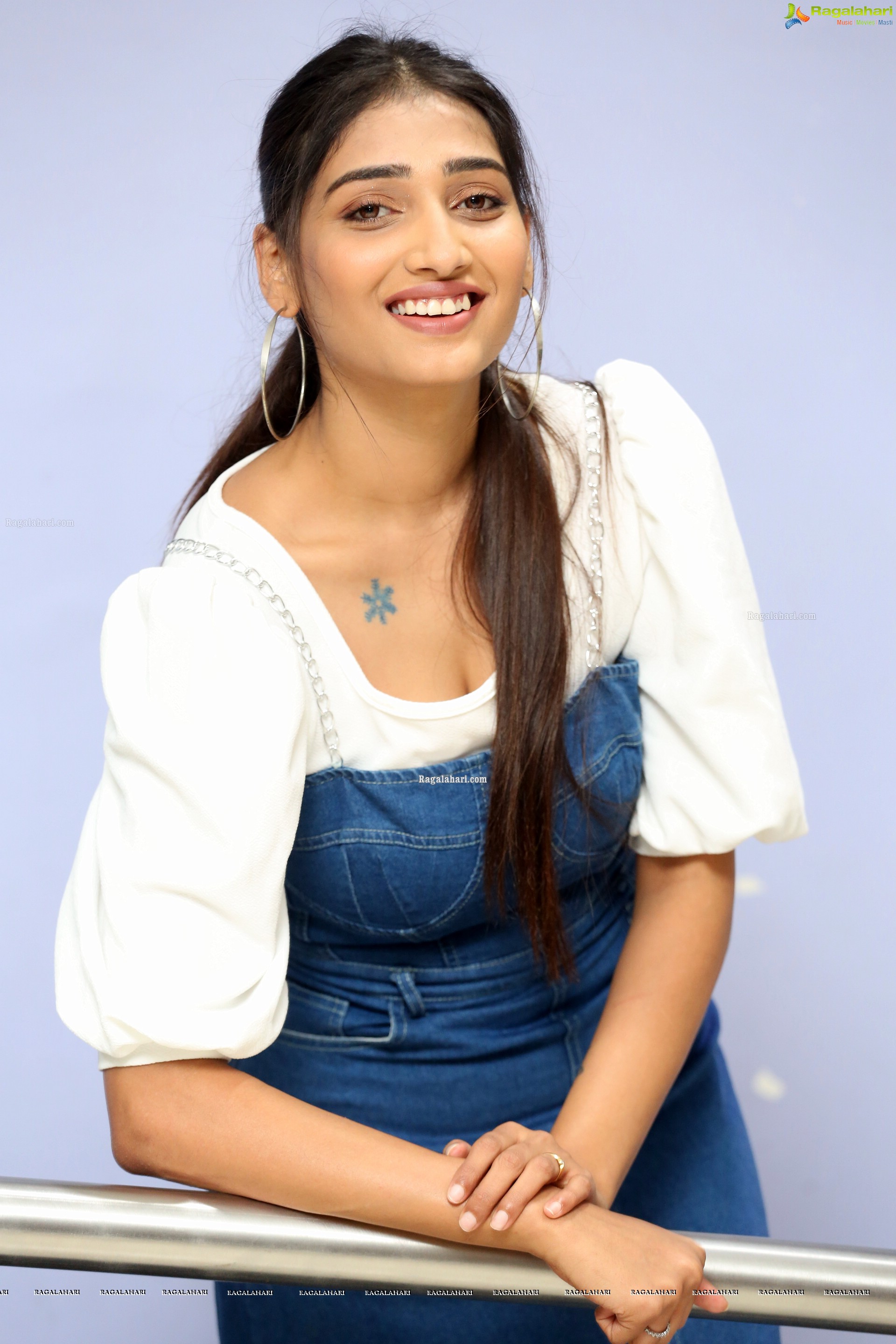 Priya Vadlamani at College Kumar Movie Teaser Launch - HD Gallery