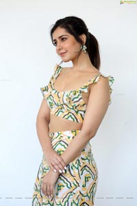 Raashi Khanna at Prati Roju Pandage Interview