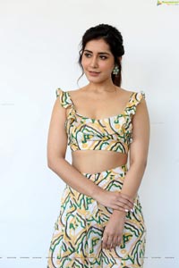 Raashi Khanna at Prati Roju Pandage Interview