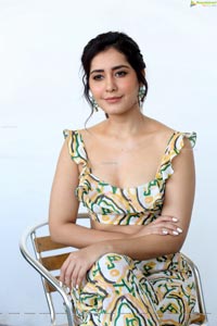 Raashi Khanna at Prati Roju Pandage Interview