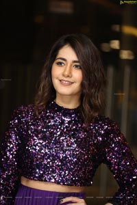 Raashi Khanna at Prati Roju Pandage Pre-Release