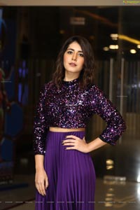 Raashi Khanna at Prati Roju Pandage Pre-Release