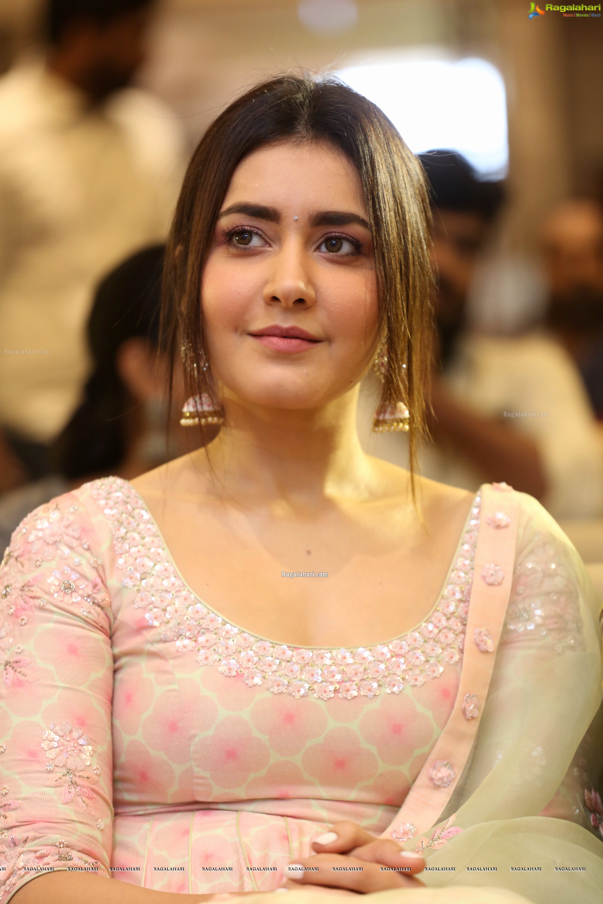 Raashi Khanna at Venky Mama Movie Thanks Meet - HD Gallery