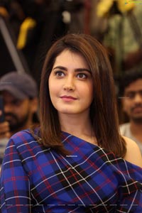 Raashi Khanna at Venky Mama Press Meet