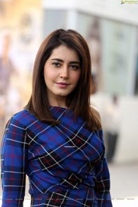 Raashi Khanna at Venky Mama Press Meet