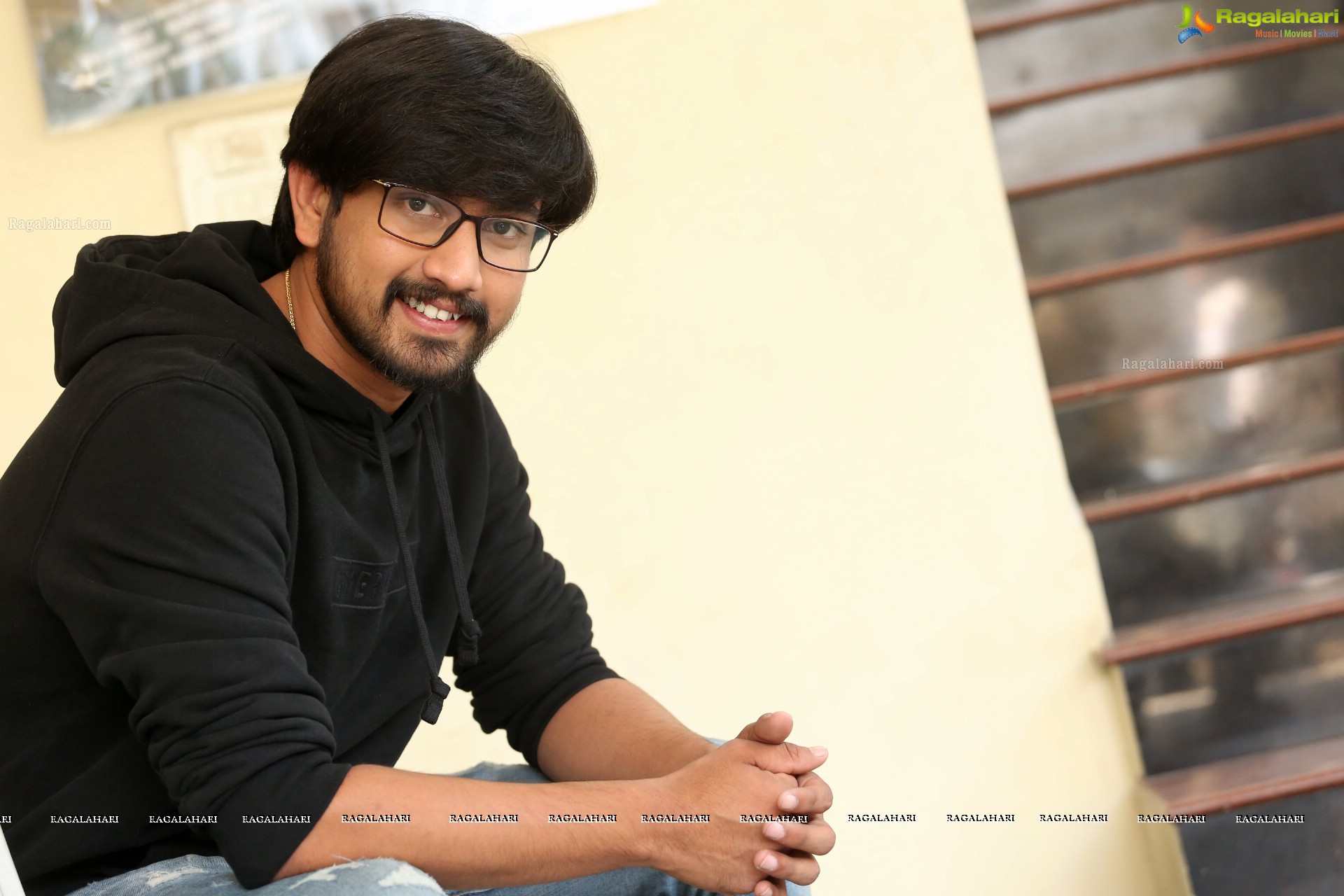 Raj Tarun at Iddari Lokam Okate Interview