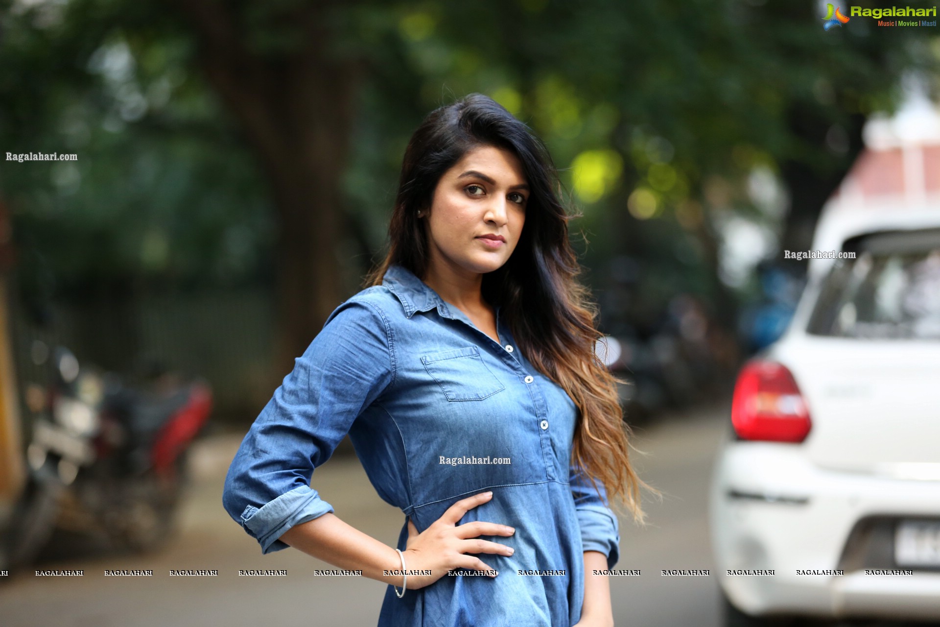 Ritu Biradar Posing in The City Street - HD Gallery