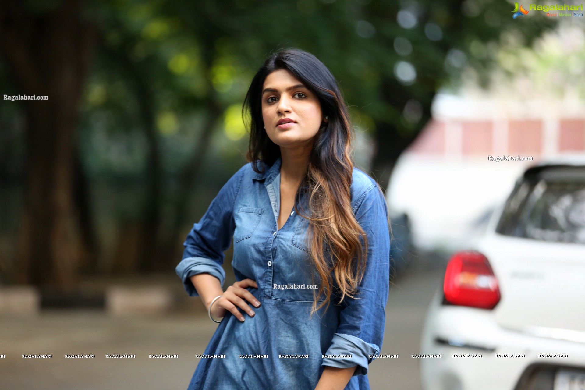 Ritu Biradar Posing in The City Street - HD Gallery