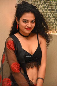 Riya at Prathi Roju Pandage Pre-Release Event