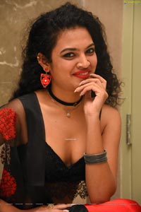 Riya at Prathi Roju Pandage Pre-Release Event