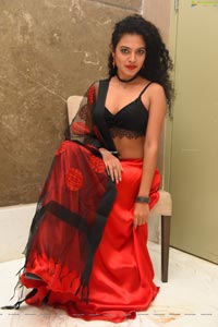 Riya at Prathi Roju Pandage Pre-Release Event