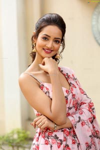 Shanvi Srivastava at Athade Srimannarayana Press Meet