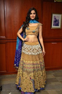 Shivani Jadhav at Hi-Life Exhibition Curtain Raiser