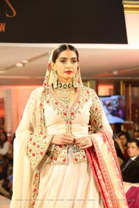 Sonam Kapoor at Neeru's The Winter Fashion Show