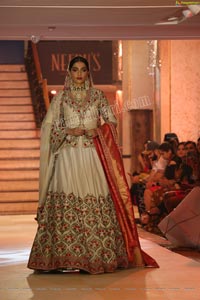 Sonam Kapoor at Neeru's The Winter Fashion Show