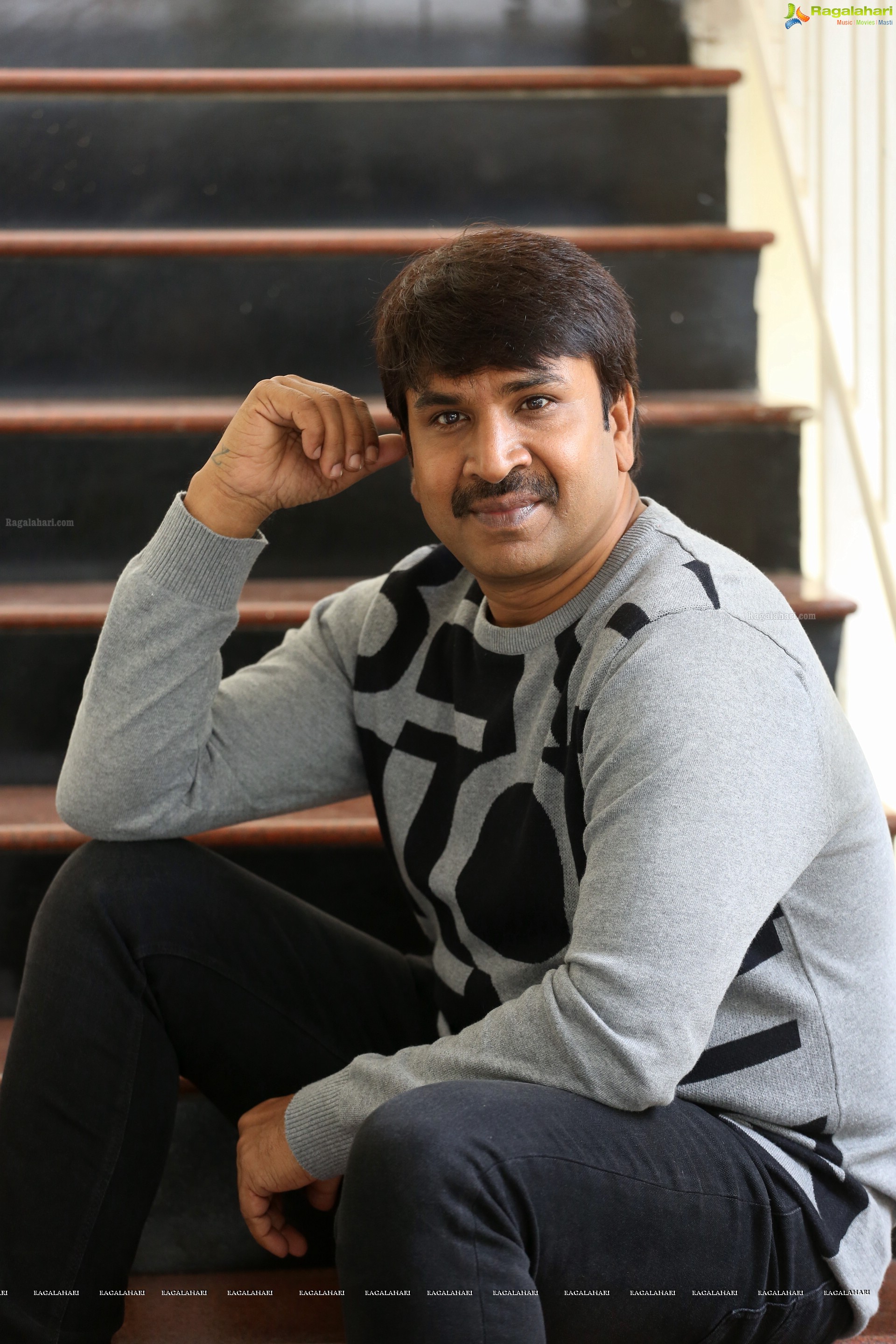 Srinivasa Reddy at Bhagya Nagara Veedhullo Gammathu Interview