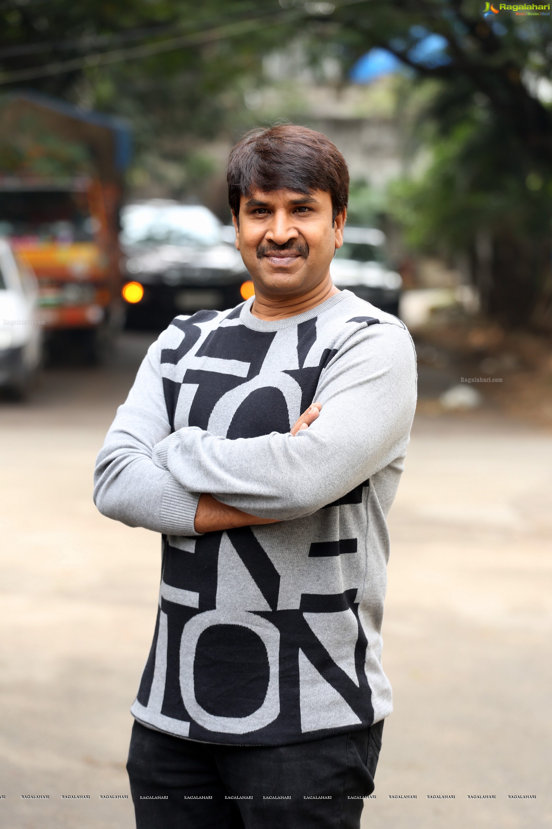 Srinivasa Reddy at Bhagya Nagara Veedhullo Gammathu Interview