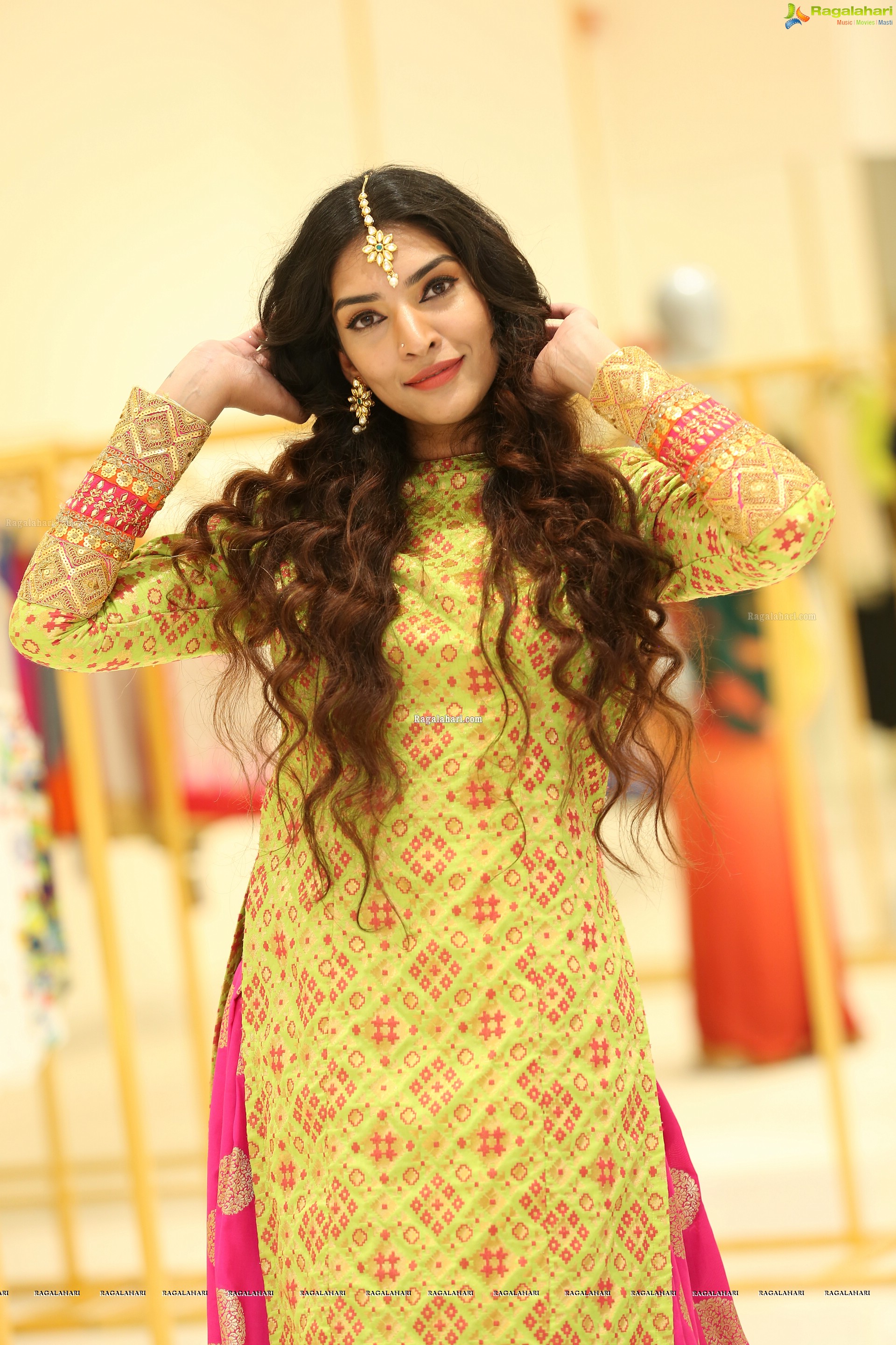 Supraja Narayan at Atelier Fashion Showcase at Sarath City Mall - HD Gallery