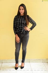 Swathi Deekshith at Kaliyuga Interview